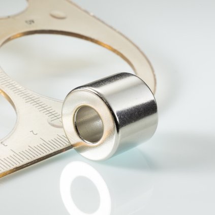 Neodymový magnet mezikruží pr.19,4x pr.9,2x16 N 120 °C, VMM4H-N35H (Počet kusů 1 ks)