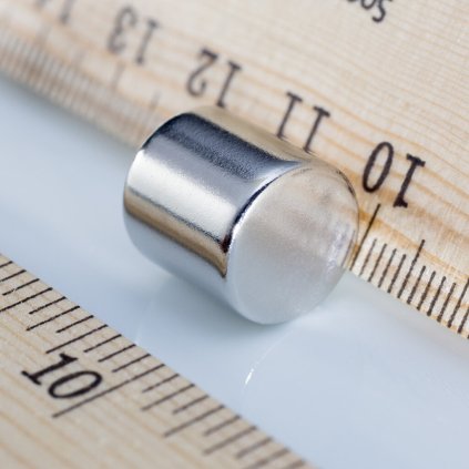 Neodymový magnet válec pr.12x12 N 80 °C, VMM7-N42 (Počet kusů 1 ks)