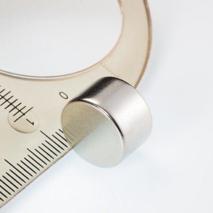 Neodymový magnet válec pr.14x9 N 80 °C, VMM7-N42 (Počet kusů 1 ks)