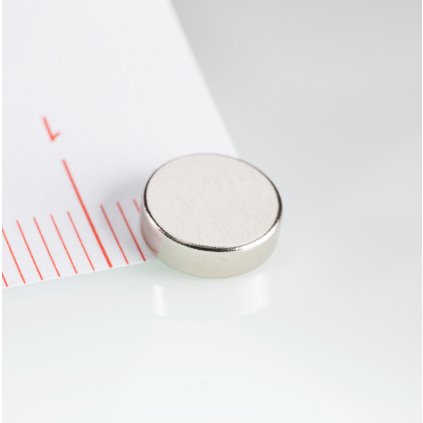 Neodymový magnet válec pr.8x2,5 N 80 °C, VMM5-N38 (Počet kusů 1 ks)