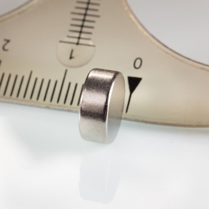 Neodymový magnet válec pr.10x4 N 80 °C, VMM4-N35 (Počet kusů 1 ks)