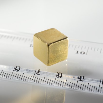 1918 neodymovy magnet kvadr 12x12x12 au 80 c vmm9 n48