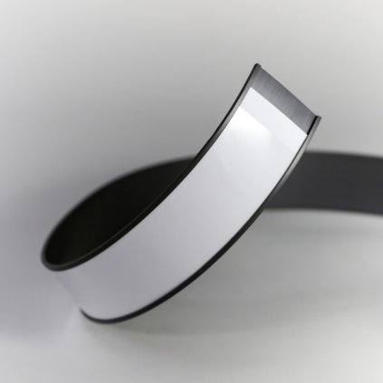 2446 magneticky stitek sire 50 mm delka 1 m magneticky c profil papirovy pasek pvc folie