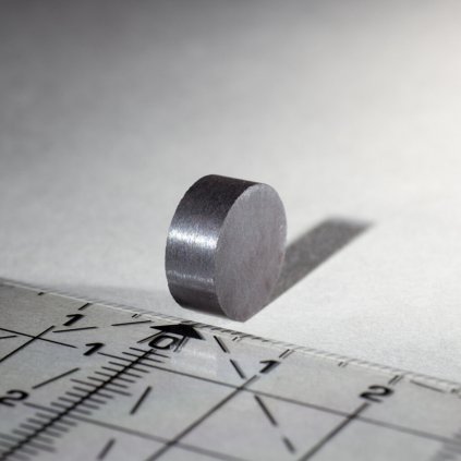 2575 feritovy magnet valec pr 12x5