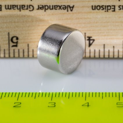 Neodymový magnet válec pr.15x9 N 80 °C, VMM7-N42 (Počet kusů 1 ks)