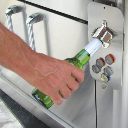 3031 magneticky otvirak lahvi 127 x 255 mm