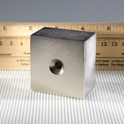 Neodymový magnet kvádr 50x50x30 N 80 °C, VMM10 (Počet kusů 1 ks)