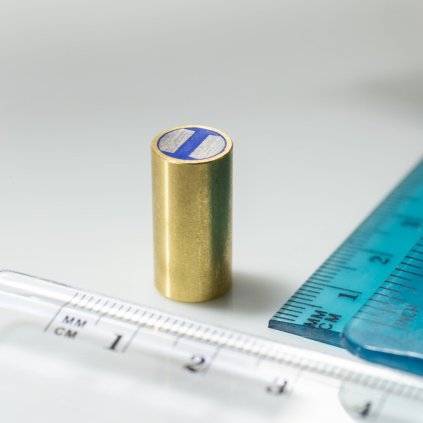 4024 magneticka cocka valcova mosazna s toleranci h6 pr 10 x vyska 20 mm