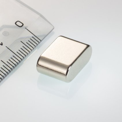Neodymový magnet kvádr 15x6x10 (R3) N 120 °C, VMM4H-N35H (Počet kusů 1 ks)