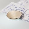 Neodymový magnet válec pr.20x1,5 N 80 °C, VMM4-N35 (Počet kusů 1 ks)