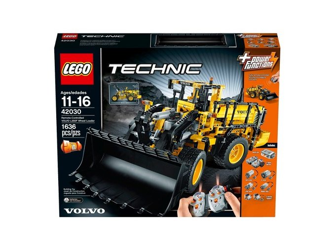 LEGO® Technic 42030 VOLVO L350F Kolový nakladac na dálkové ovládání  + volná rodinná vstupenka do Muzea LEGA Tábor v hodnotě 540 Kč