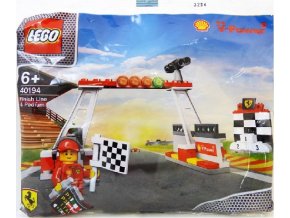 LEGO® Racers 40194 Cílová rovinka a pódium (polybag)