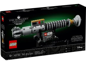 LEGO® STAR WARS 40730 Světelný meč Luka Skywalkera  + volná rodinná vstupenka do Muzea LEGA Tábor v hodnotě 540 Kč