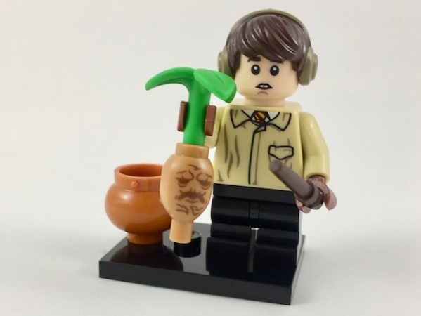 LEGO® 71022 minifigurky Harry Potter a Fantasická zvířata - 06. Neville Longbottom