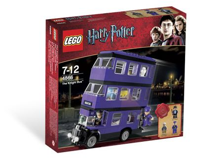LEGO® Harry Potter 4866 Rytířský autobus + volná rodinná vstupenka do Muzea LEGA Tábor v hodnotě 490 Kč