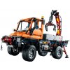 LEGO® Technic 8110 Mercedes-Benz Unimog U 400  + volná rodinná vstupenka do Muzea LEGA Tábor v hodnotě 490 Kč