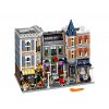 LEGO® Creator 10255 Assembly Square  + volná rodinná vstupenka do Muzea LEGA Tábor v hodnotě 540 Kč