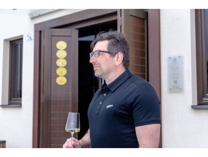 Triko s límečkem Lachlaste