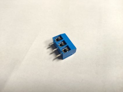 1290 svorkovnice 3x roztec 3 5mm v 9mm plosny spoj ak300