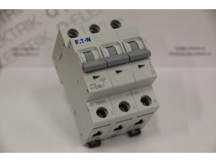 2826 EATON%203P