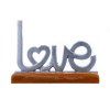 DEKORACE "LOVE" NA DŘEVĚNÉM PODSTAVCI 25X17CM