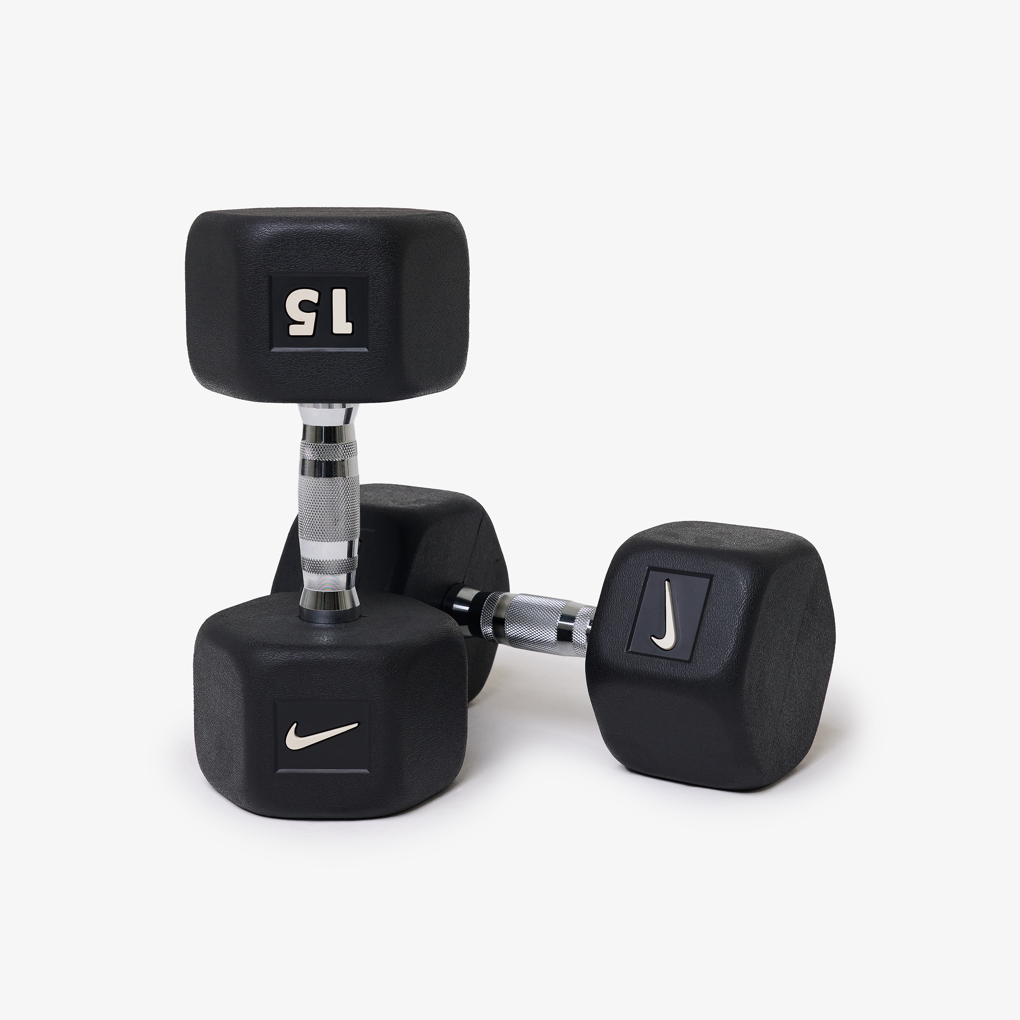 Gumová jednoruční činka 15 kg Nike HEX (cena za kus)
