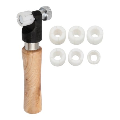 Nástroj na držení prstenů s plastovými kroužky