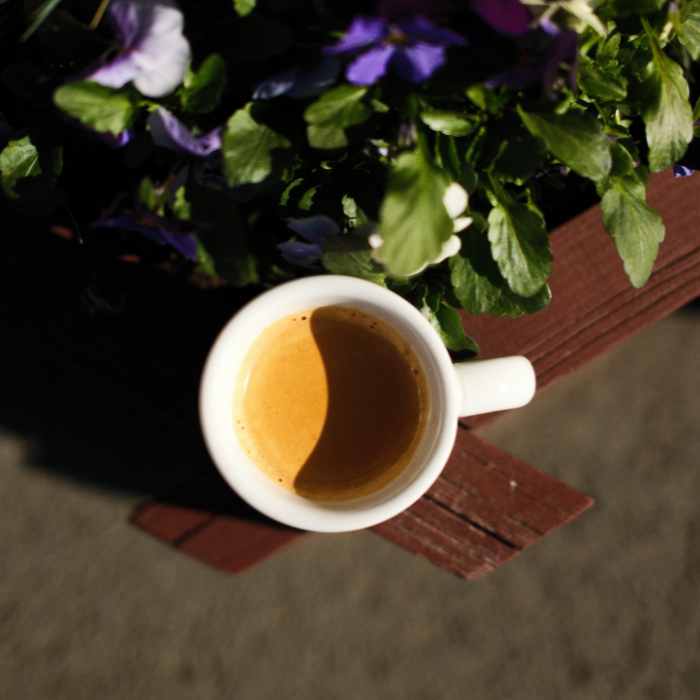 Proč mi káva najednou nechutná? Možná za to nemůže ani pražič, ani kávovar