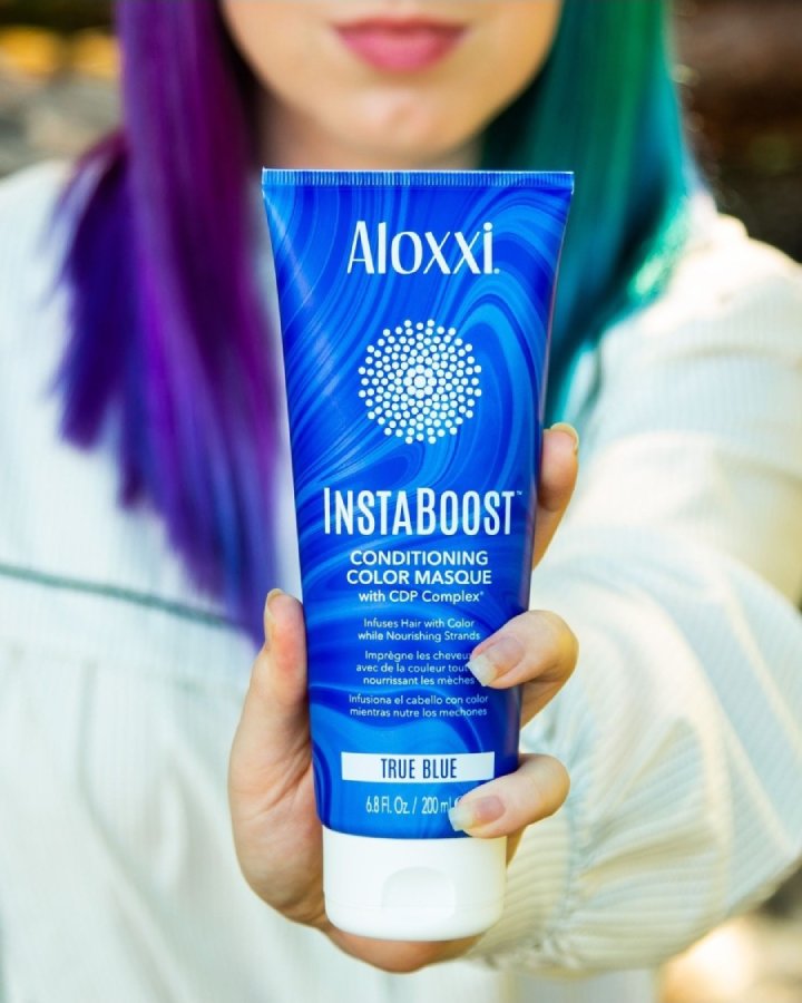 instaboost-true-blue