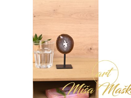 Nádherný achát na kovovém podstavci (příroda, inspirace, intuice, síla, ochrana, léčení) č.7