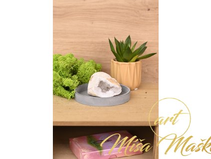 Křišťálová geodka z Maroka (síla, ochrana, meditace, univerzálnost) č.2