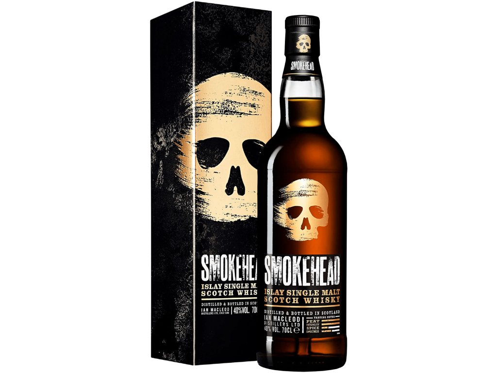 Smokehead Unfiltered, vytvořený renomovaným Ian MacLeod Distillers, je vynikajícím představitelem Islay single malts. Toto plnění do lahví s čistotou bez chlazeného filtru umožňuje hlubší a autentičtější rozmanitost chutí. Whisky kombinuje nejlepší whisky z Isle of Islay a vyznačuje se intenzivním a charakteristickým chuťovým profilem. Smokehead je perfektní volbou pro milovníky silné, rašelinové, kouřové whisky.  Barva: zlatá. Vůně: kouřové, zemité tóny, černý, zázvor, vanilka. Chuť: kouřové tóny, ořechy, pepř, čokoláda. Závěr: dlouhotrvající.