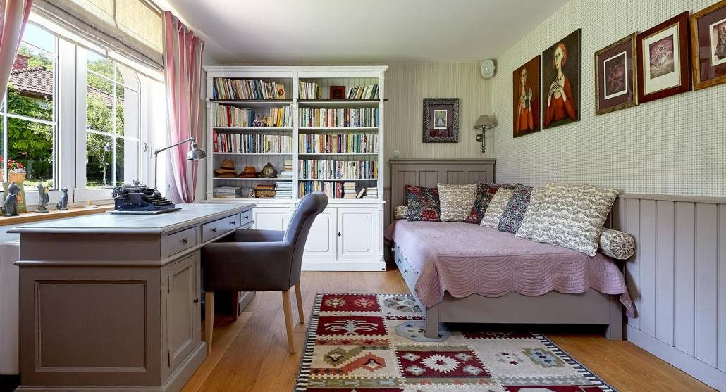 Chata v anglickém stylu: Jak si vytvořit útulný cottage interiér