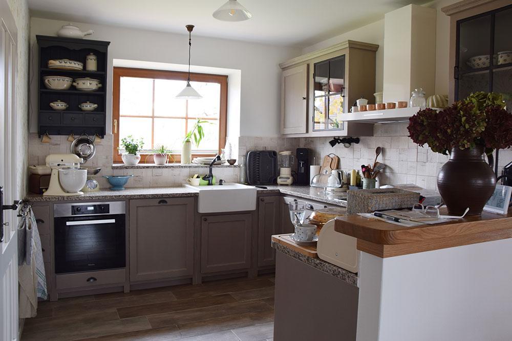 anglicka-sezona-realice-bydelni-uprostred-makovic-01