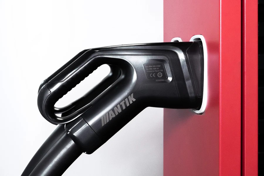 ezgif-47d423f1a14bd1de