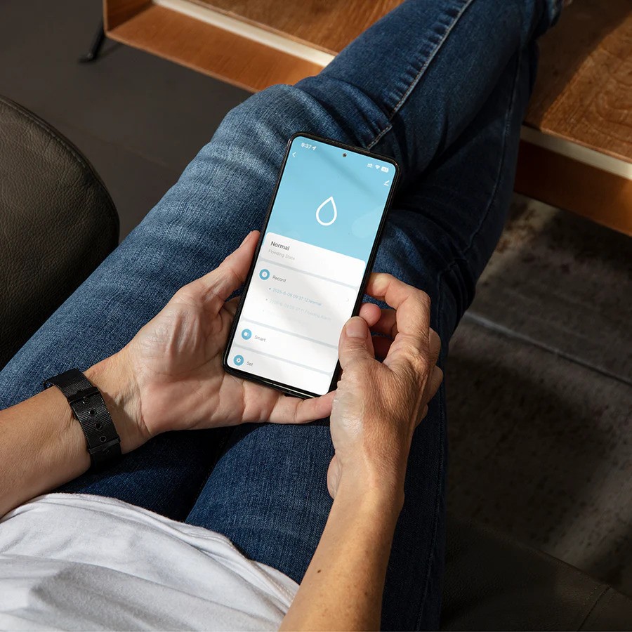 ezgif-26d9c34352296cca