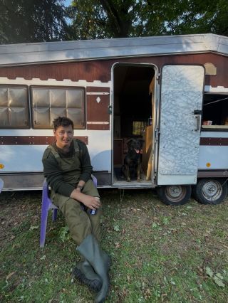 Džemotka je cikánek a když je naplánován trénink u Tomáše s grilováním a mobilhausem, takto nesmí chybět! 😂❤️🙈 Pokud...