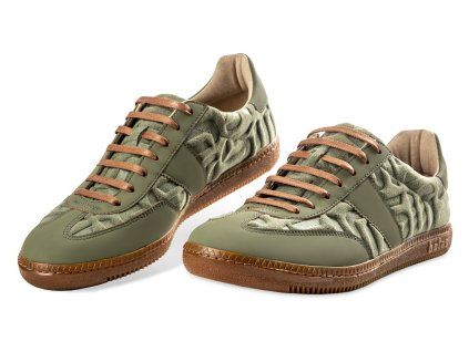 Botas x Škoda Explorer