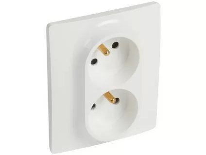 NILOE zásuvka 2x2P + T biela 764533