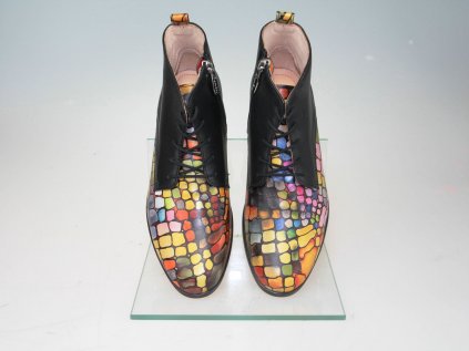 Venetia´s Bird of Carnival