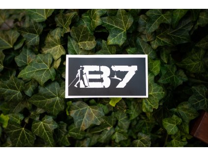 Nálepka B7 černá
