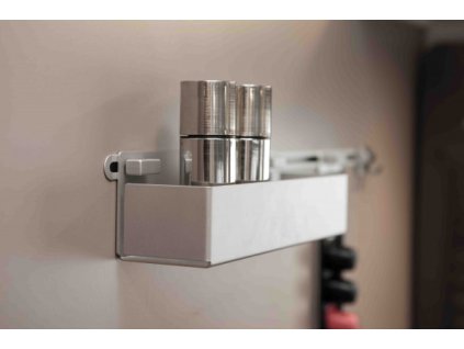 2147 police na koreni etrusco