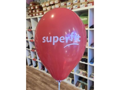 Balónek Superfit Červená