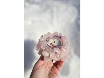 Krystalická aura - svícen ze surových růženínů