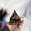 "Paprsek světla" - orgonitová pyramida archanděla Azraela