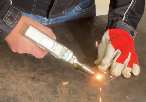 Ruční svařovací laser
