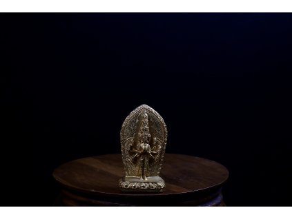 Avalokiteshvara 头颅升向天空