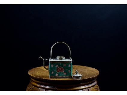 Konvička na čaj 玫瑰味茶, 19. století