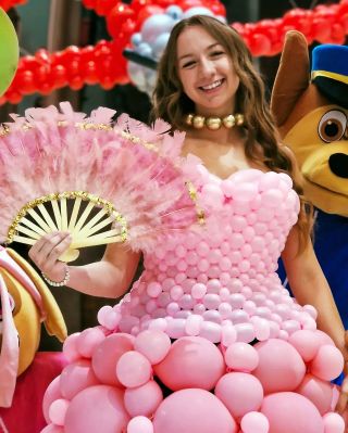 🎈 První den Festivalu balónků - edice Chocotopia je za námi! 🍫 Chocotopia se dnes proměnila v barevný svět plný obřích...