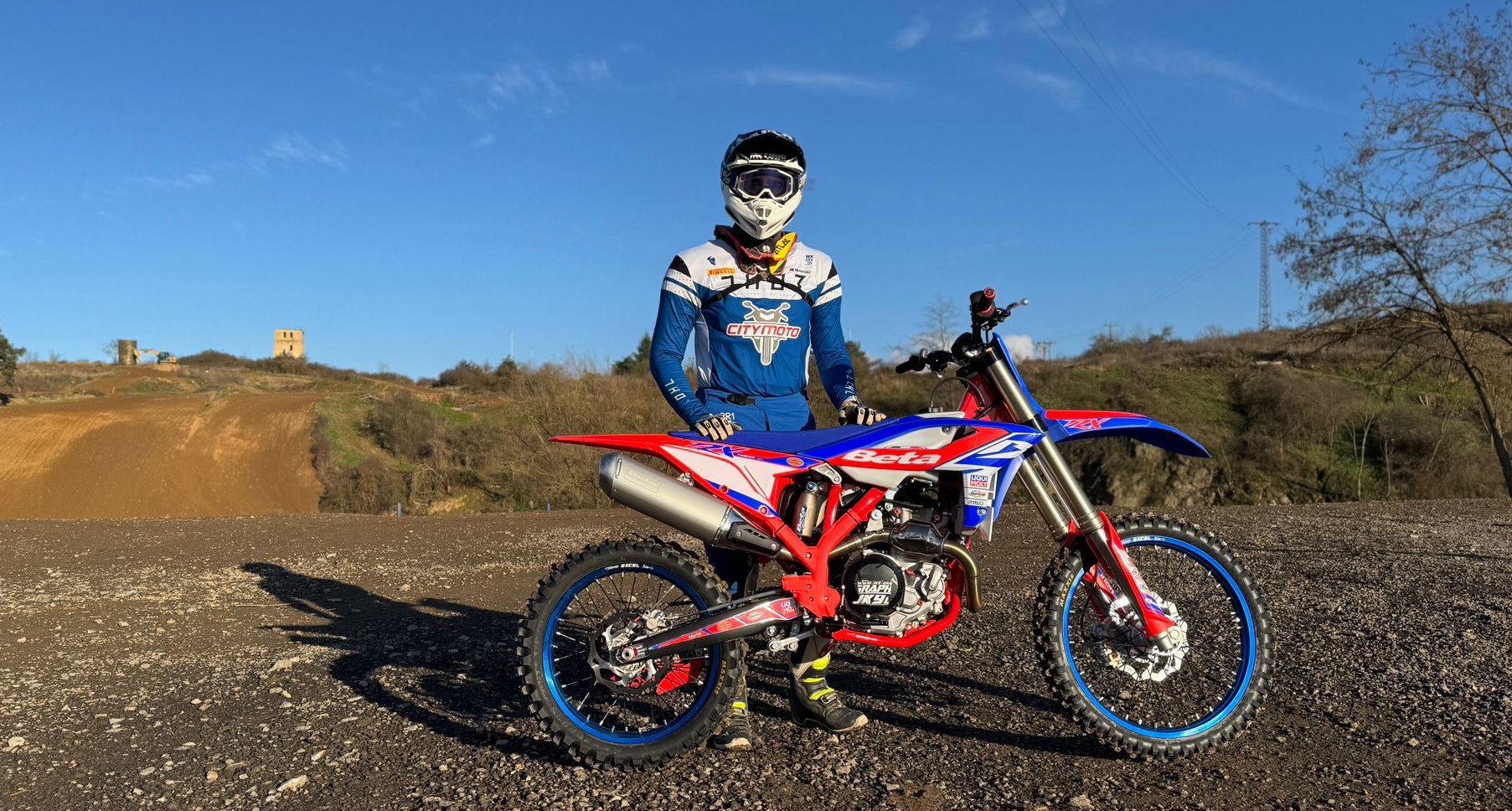 Přemýšlíš o motorce na další sezónu? Přidej si na seznam adeptů Betu RX 450!